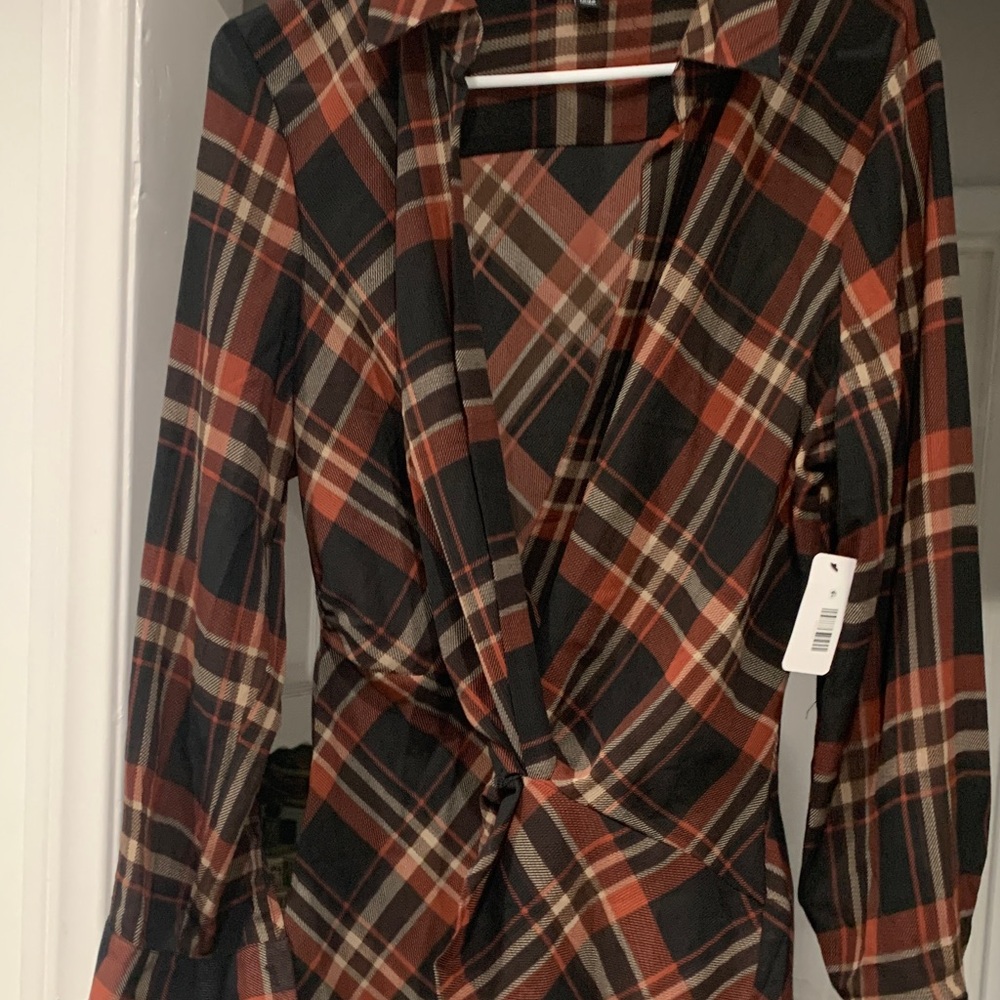 Laundry By Shelli Segal Plaid Wrap Blouse in Black, Rust & Cream